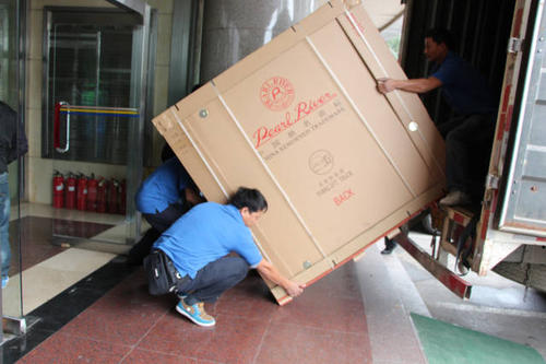 平邑钢琴贵重工艺品无忧运